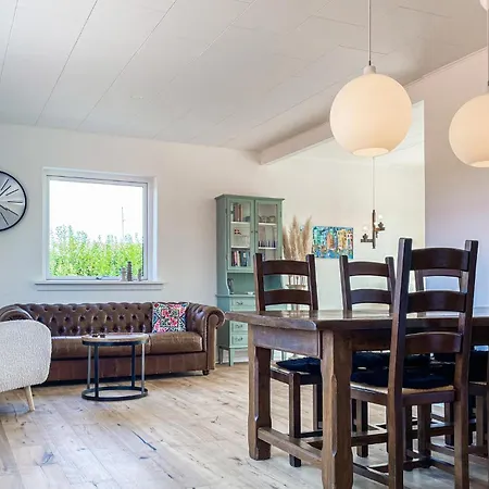 3 Bedroom In Semesterbostad *